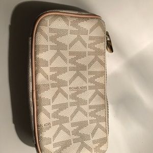 Michael Kors makeup bag